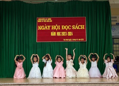 NGÀY HỘI ĐỌC SÁCH TẠI TRƯỜNG TH&THCS LONG LANH